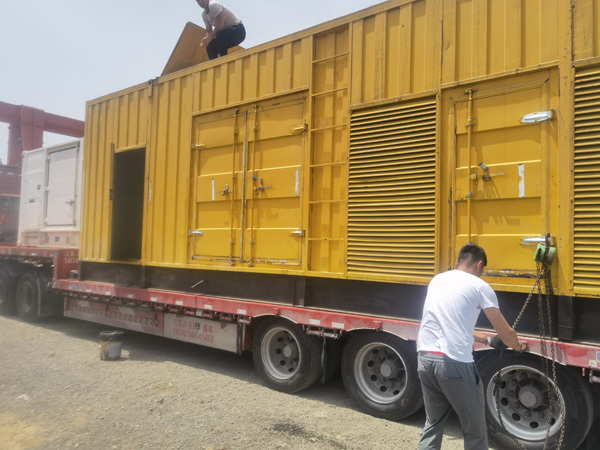 建阳汽油发电机对供油装置的要求