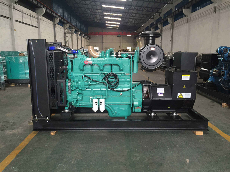 建阳如何判断一个电压表是否具有自动量程切换功能？