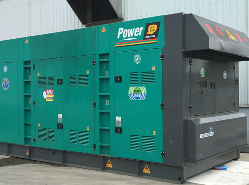 建阳升级发电机组的过程中需要注意哪些安全事项？