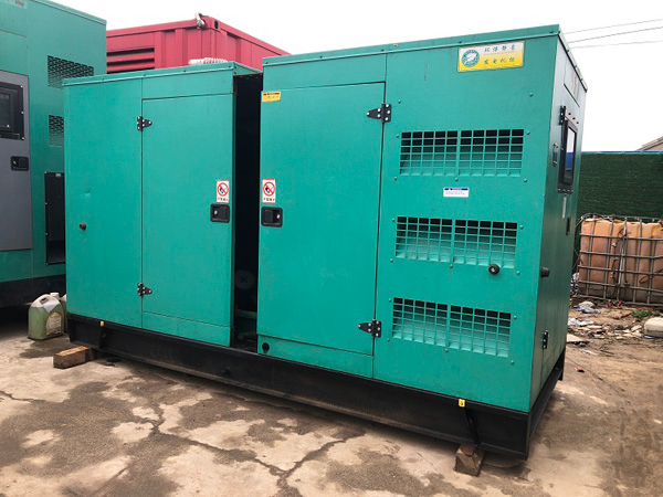 建阳怎样合理控制磷酸铁锂蓄电池的充放电倍率以延长其使用寿命？