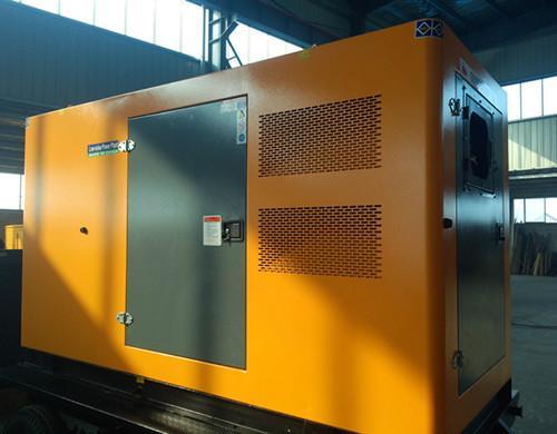 建阳汽油发电机组电瓶电解液的密度应该保持在什么范围？